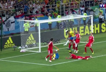 Slaughter football – the player flew into the goal with the ball in FIFA 20